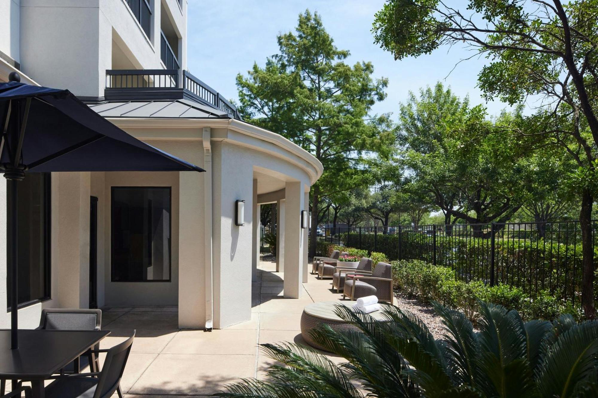 Courtyard Austin South Hotel Ngoại thất bức ảnh